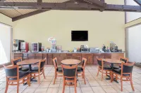 Super 8 by Wyndham Kerrville TX Hotels in Center Point