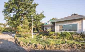 Sunyang Village Dome Caravan