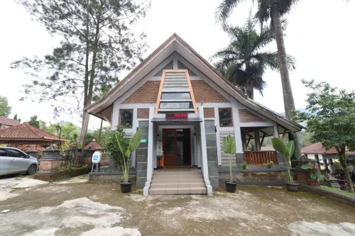 Kampung Pa’Go Resort Ciwidey Hôtels à : Soreang