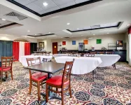 Comfort Inn & Suites Hotels in Clinton
