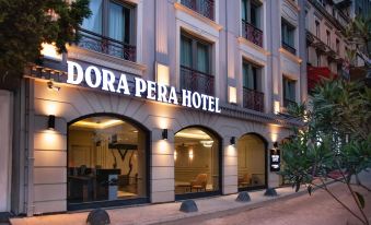 Dora Pera Hotel