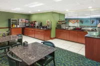 Baymont by Wyndham Decatur IL North