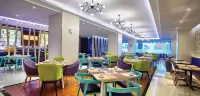 Golden Tulip Essential Makassar - breakfast