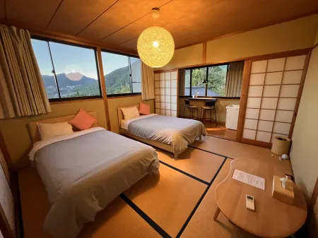 Yufuin Hoshinosato Отели рядом со станцией JR Yunohira Station