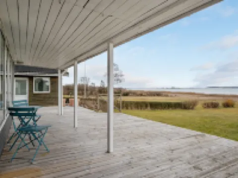 "Caren" - 125m to the Fjord Hotels in Holbaek