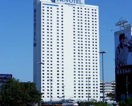 ノボテル ワルシャワ セントリウム ワルシャワのホテル