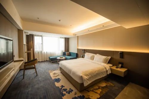 Dongfang Ruyi Hotel فنادق في ده هوي