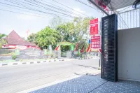 RedDoorz Plus @ Jalan Pemuda Timur Bojonegoro