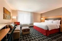 TownePlace Suites Pittsburgh Airport/Robinson Township Hotels near Settlers Cabin Dog Park