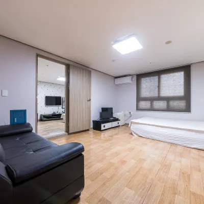 Sokcho Maldives Các khách sạn gần Hồ Cheongcho
