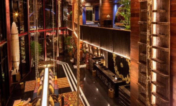 The lobby or reception area at Hotel Carrefour and the Ritz London at MeStyle Museum Hotel