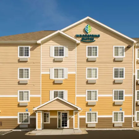 WoodSpring Suites Lincoln Northeast I-80