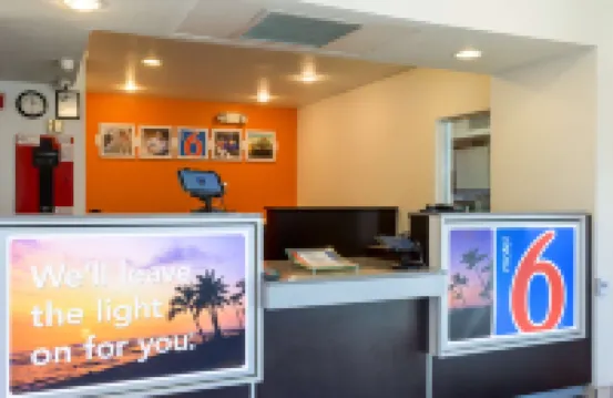 モーテル 6 モハベ、カリフォルニア