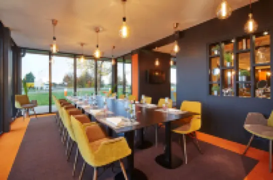 Kyriad Clermont Ferrand Nord - Riom