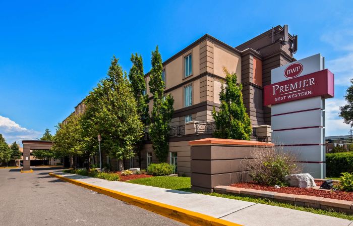 Best Western Premier Toronto Airport Carlingview Hotel