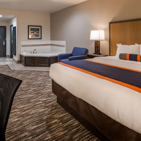 Best Western Plus Ardmore Inn  Suites