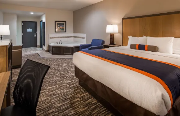 阿德莫爾貝斯特韋斯特優質套房酒店