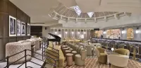 Taj Mahal, New Delhi Hotels in New Delhi