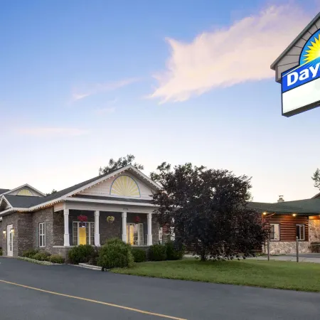 Days Inn by Wyndham Grayling
