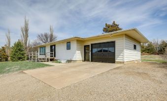 Cozy South Dakota Retreat Near Fishing and Lakes!