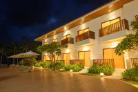 Nouveau Resort Hotels in Каміґуїн