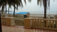 2 Br  Executive Room Beach View Apartemen Marbella Anyer