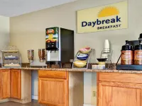 Days Inn by Wyndham Elizabeth City - breakfast
