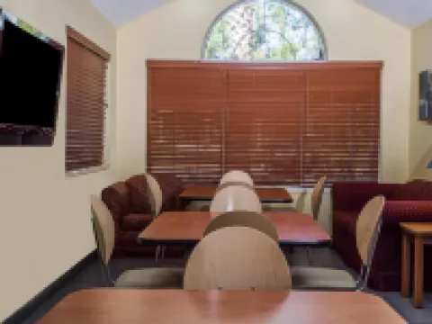 Sleep Inn & Suites Tallahassee-Capitol Hotels in Tallahassee