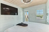 226 S Fletcher Ave 3rd Floor