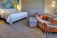 Courtyard Westbury Long Island