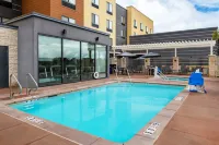 Fairfield Inn & Suites Menifee - Pools