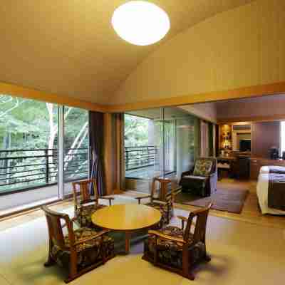 箱根花紋飯店 Rooms