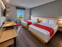 City Express by Marriott San Luis Potosí Zona Industrial Отели рядом с достопримечательностью «Арена «Эль-Домо»»