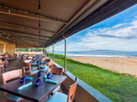 デイズ イン バイ ウィンダム マウイ オーシャンフロント ワイレアのホテル