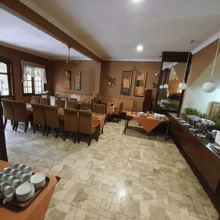 Tripletree Mahadria Heritage Hotel
