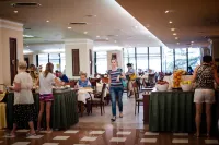 Hotel Lilia - Aamiainen