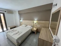 Acropolis Apartments - breakfast