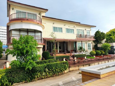 บ้านสบายริมโขง