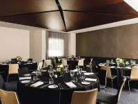 The Como Melbourne Hotels in Prahran