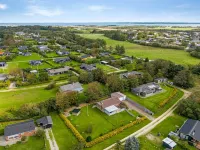 "Tuki" - 700m to the Fjord Hotels in Struer