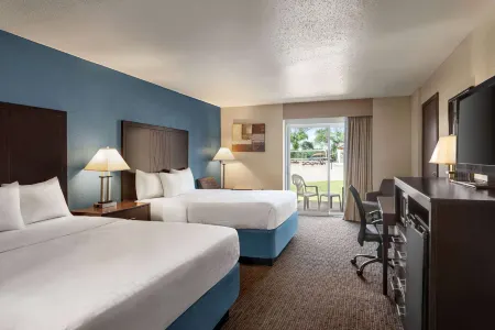 AmericInn by Wyndham la Crosse Riverfront Conference Center
