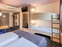 B&B HOTEL Stuttgart-Vaihingen - 2-Star