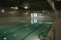 Hotel Ballard - Pools