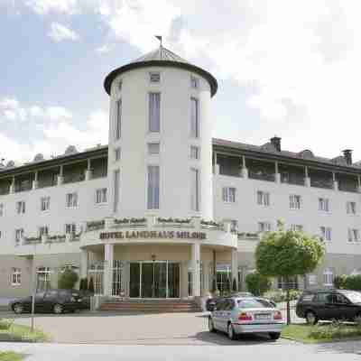 Hotel Landhaus Milser Hotel Exterior