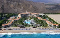 منتجع روتانا الفجيرة Hotels near Sandy Beach
