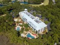 Hilton Grand Vacations Club in Sandestin Golf and Beach Resort Hotels in Walton County