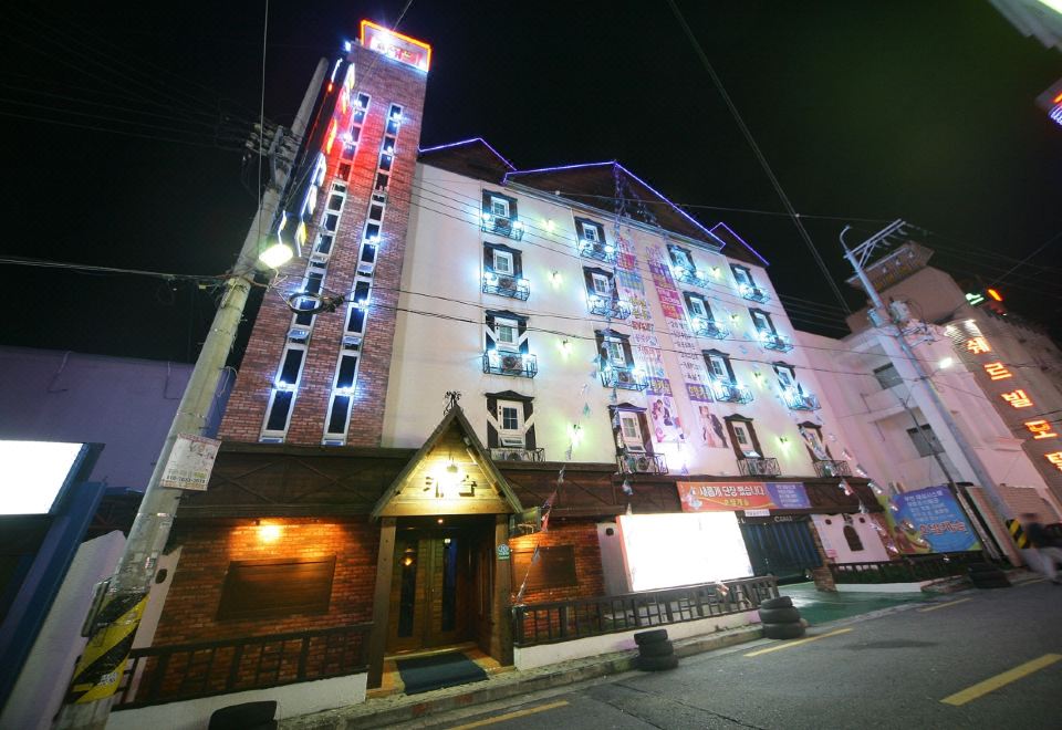 전주 우아동 호텔 캐슬 객실 사진