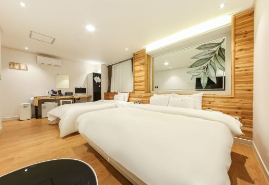 일번지비지니스호텔