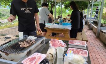 Muju Windmills and Streams Pension