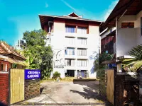 Krishna Gardens Hotel di Kunnamkulam